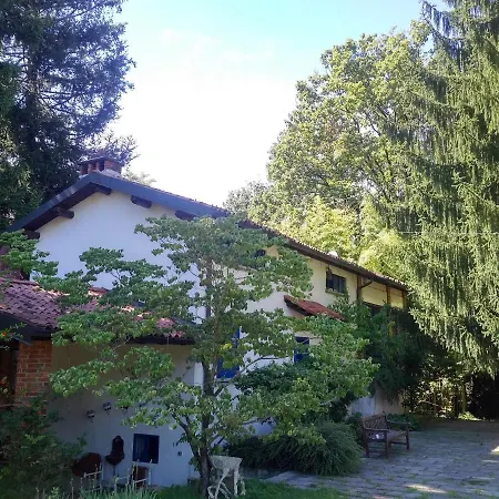 With Private Pool And Garden * Tradate